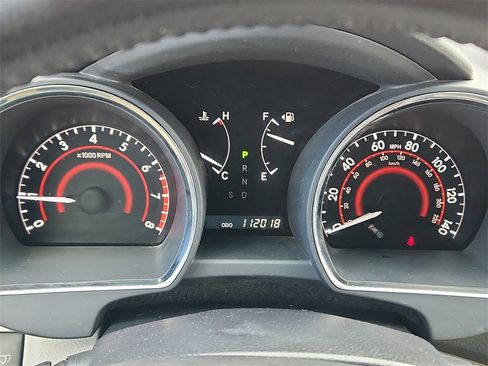 Used 2012 Toyota Highlander Limited image 11