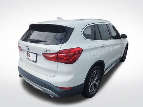 Used 2016 BMW X1 xDrive28i image 9