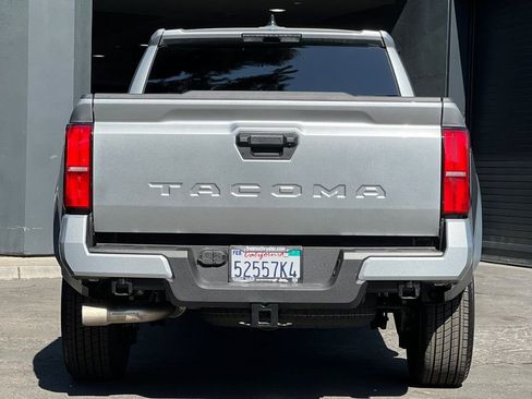 Used 2026 Toyota Tacoma TRD Sport RWD image 5