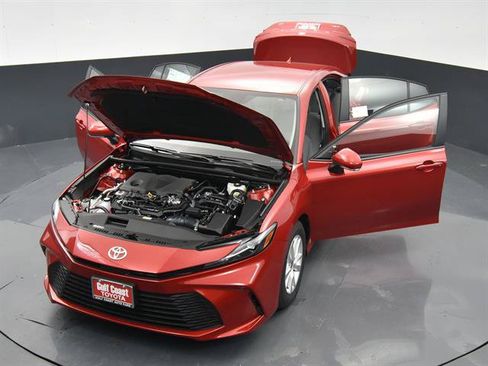 Certified 2025 Toyota Camry LE w/ Convenience Package FWD image 90