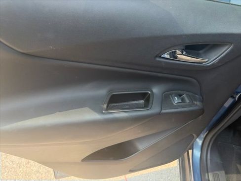 Used 2024 Chevrolet Equinox LT AWD/4WD image 12