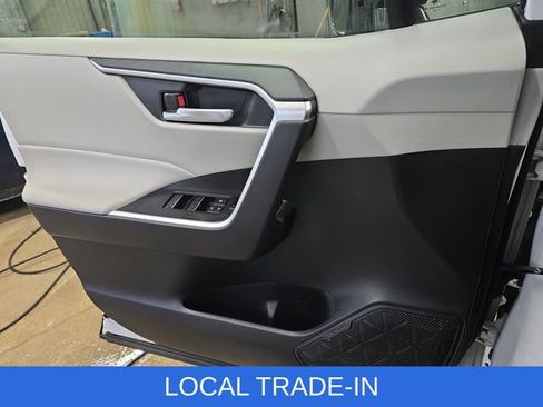 Used 2023 Toyota RAV4 XLE w/ Convenience Package FWD image 26
