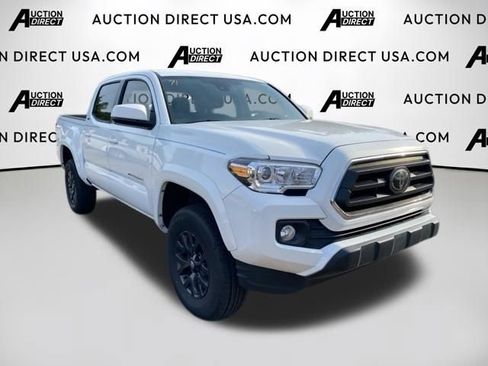 Used 2021 Toyota Tacoma SR5 image 3