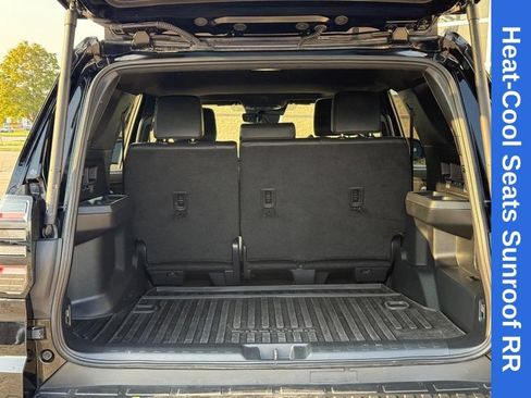 Used 2025 Toyota 4Runner TRD Sport Premium AWD/4WD image 9