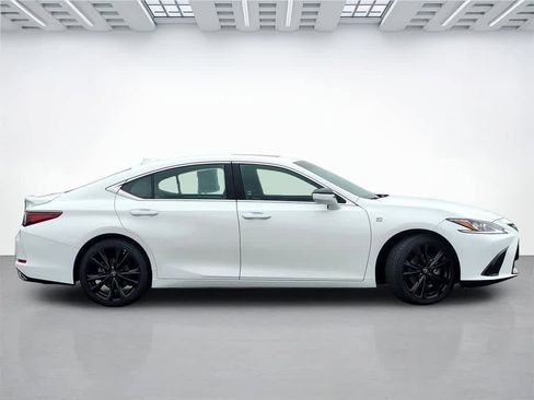 Used 2023 Lexus ES 350 F Sport image 7