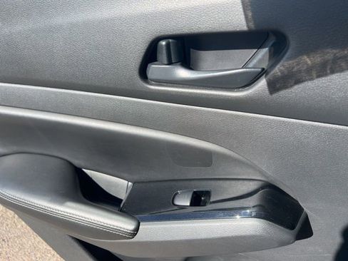 Used 2023 Nissan Altima 2.5 SV image 21