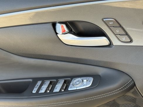 Used 2023 Hyundai Santa Fe Calligraphy AWD/4WD image 22
