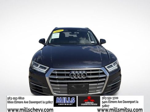 Used 2019 Audi Q5 2.0T Premium Plus w/ Premium Plus Package AWD/4WD image 2