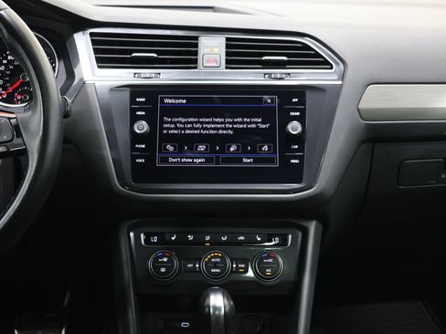 Used 2021 Volkswagen Tiguan SE R-Line FWD image 19