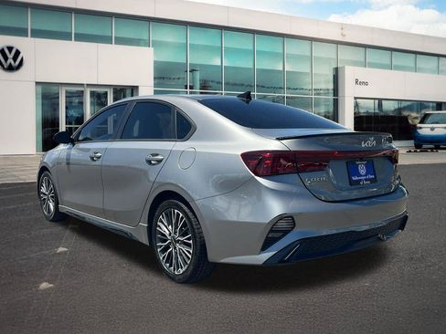 Used 2024 Kia Forte GT-Line w/ GT-Line Premium Package FWD image 7