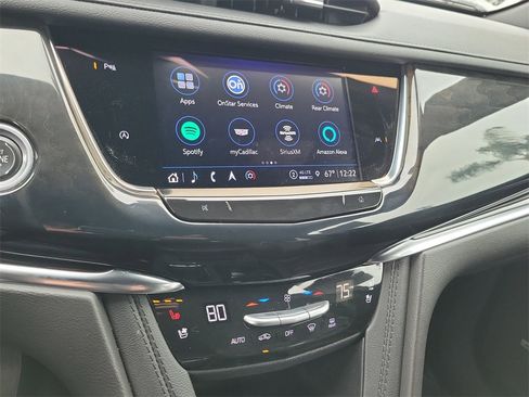 Certified 2023 Cadillac XT6 Premium Luxury image 13