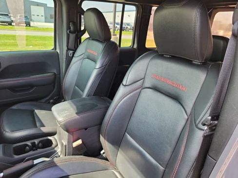 Used 2019 Jeep Wrangler Unlimited Rubicon AWD/4WD image 6