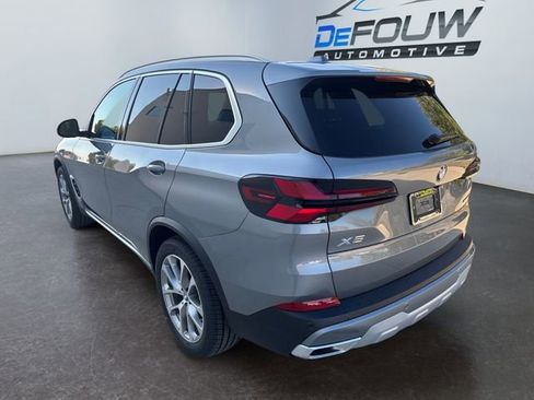 Used 2026 BMW X5 xDrive40i image 18