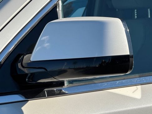 Used 2015 GMC Yukon Denali w/ Touring Package image 54