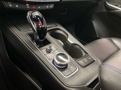 Used 2025 Cadillac XT4 Sport image 25