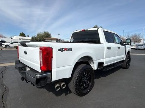 Used 2023 Ford F250 XL w/ XL Chrome Package image 4