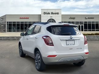 Used 2021 Buick Encore Preferred video 3