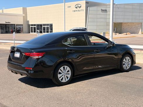 Used 2025 Nissan Sentra S FWD image 7