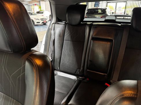 Used 2019 Chevrolet Trax LT w/ LT Convenience Package image 34