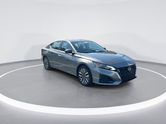 Used 2025 Nissan Altima 2.5 SV FWD video 2