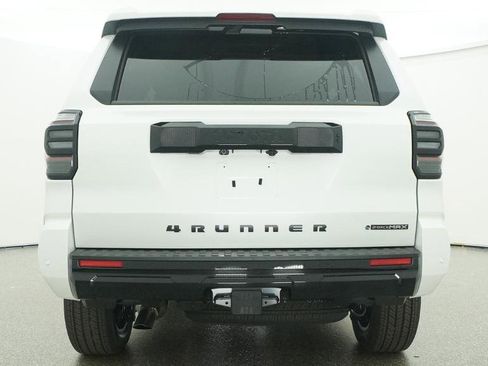 New 2026 Toyota 4Runner Platinum image 15