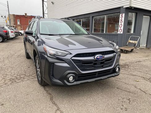 Used 2025 Subaru Outback Premium w/ Popular Package #1A AWD/4WD image 6