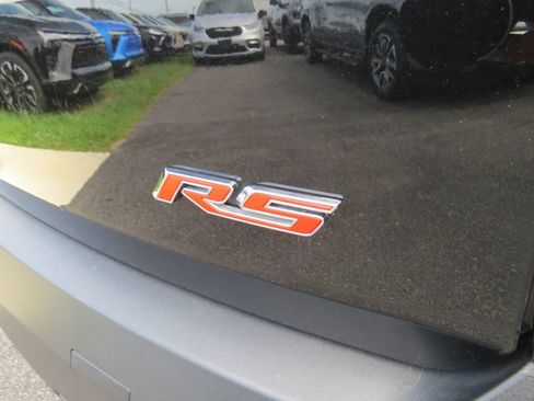 Certified 2023 Chevrolet Traverse RS FWD image 12