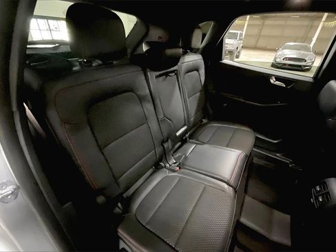 Certified 2023 Ford Escape ST-Line Elite image 25