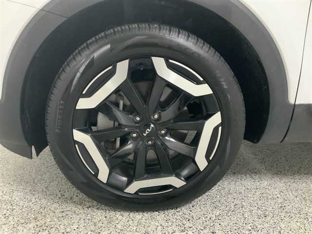 Used 2025 Kia Telluride S AWD/4WD image 11