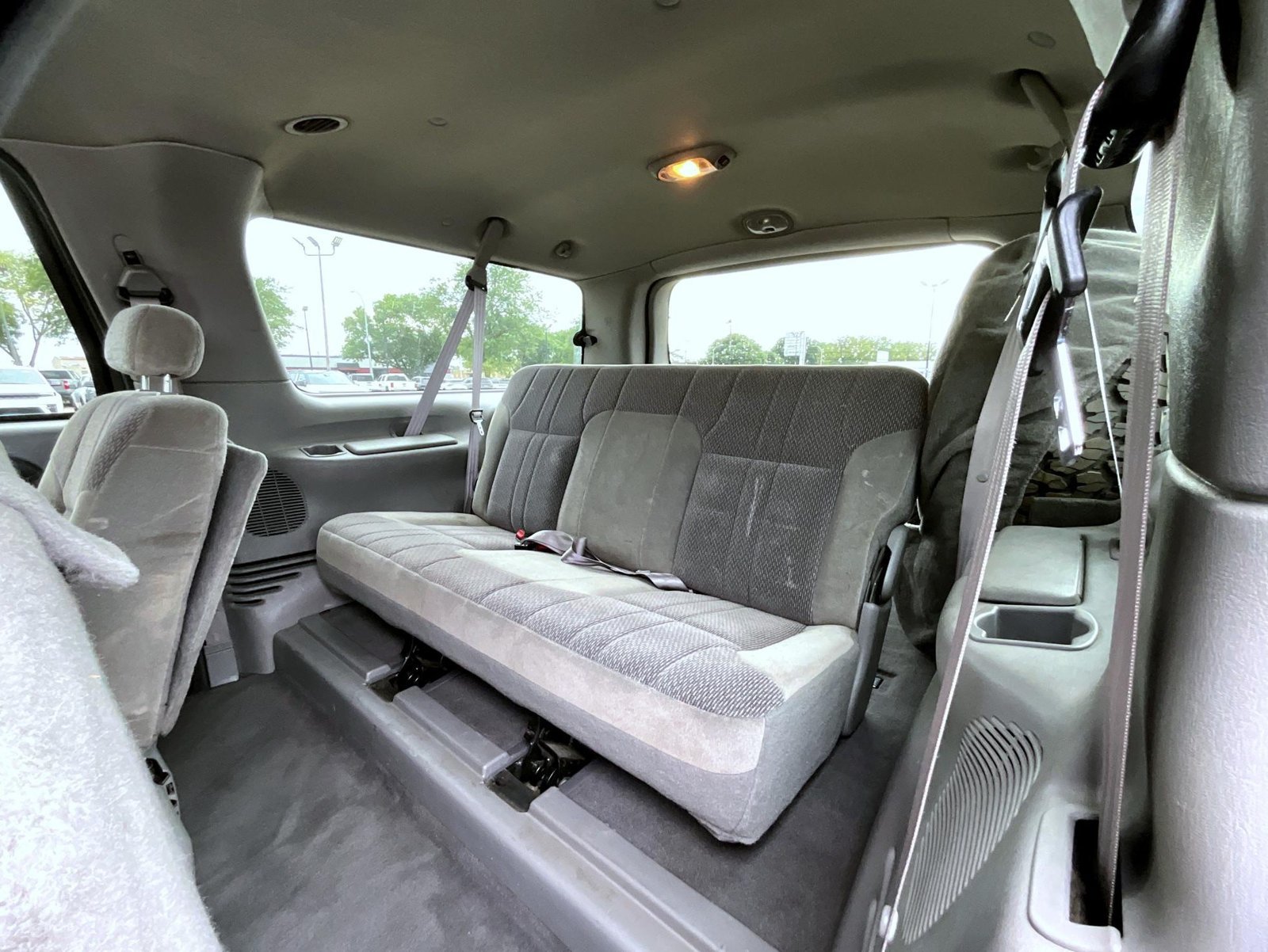 Used 2001 Ford Excursion XLT AWD/4WD image 22