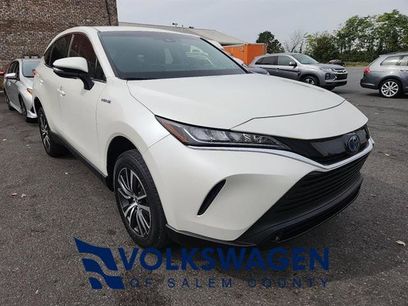 Used 2021 Toyota Venza LE