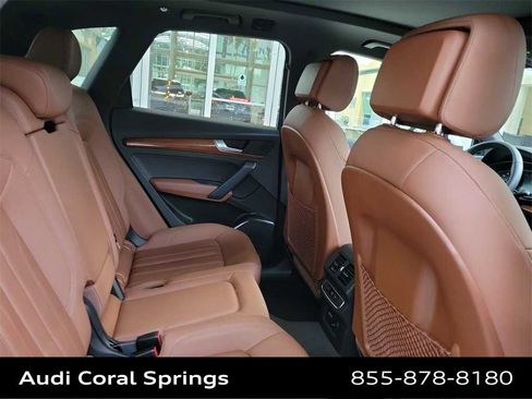 Used 2022 Audi Q5 2.0T Premium w/ Convenience Package image 13