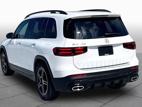 Used 2025 Mercedes-Benz GLB 250 image 11