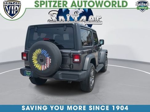 Used 2022 Jeep Wrangler Sport AWD/4WD image 9