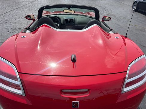Used 2009 Saturn Sky w/ Premium Trim Package RWD image 14