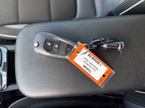 Used 2023 Chevrolet TrailBlazer LS image 28