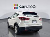 Used 2020 Nissan Rogue Sport SV image 3
