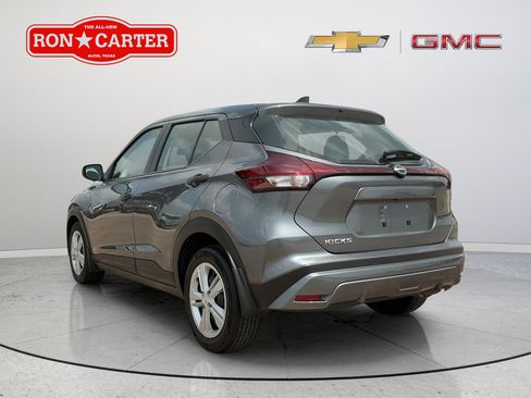 Used 2024 Nissan Kicks S FWD image 4