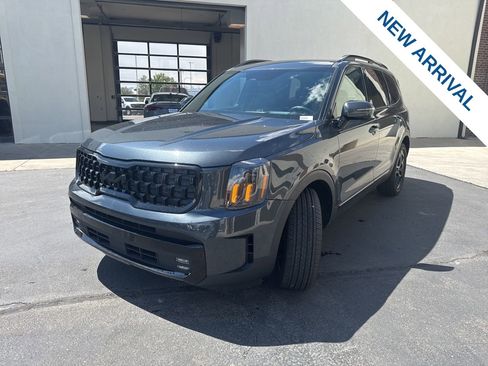 Used 2024 Kia Telluride SX Prestige X-Line AWD/4WD image 3