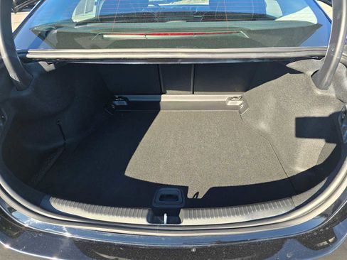 Used 2022 Mercedes-Benz C 300 Sedan image 16