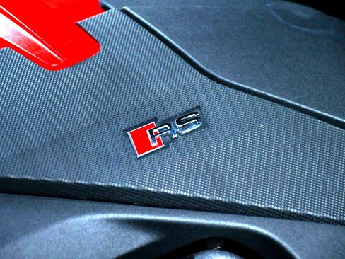 Used 2019 Audi TT RS w/ Technology Package image 16