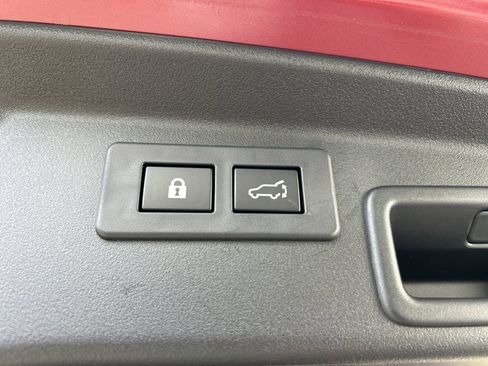 New 2026 Subaru Outback Limited AWD/4WD image 11
