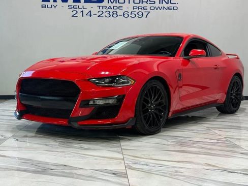 Used 2022 Ford Mustang GT Premium w/ GT Performance Package image 2