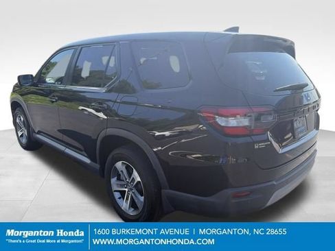 Used 2023 Honda Pilot EX-L image 6