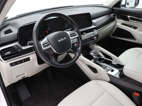 Used 2023 Kia Telluride S w/ S Sunroof Package image 14