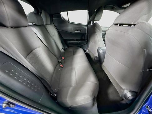 Certified 2018 Toyota C-HR XLE image 25