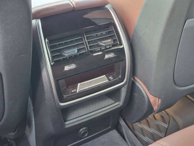 Used 2020 BMW X5 xDrive40i w/ M Sport Package AWD/4WD image 19