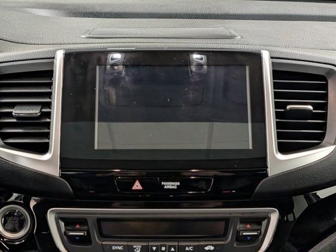 Used 2017 Honda Ridgeline RTL-E image 11