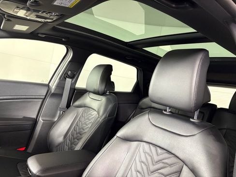 New 2026 Kia Sportage X-Line w/ X-Line Premium Package image 18