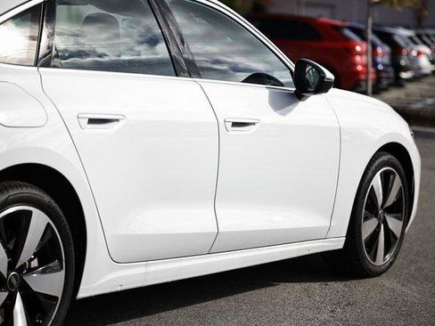 Certified 2025 Audi A5 2.0T Premium Plus image 9